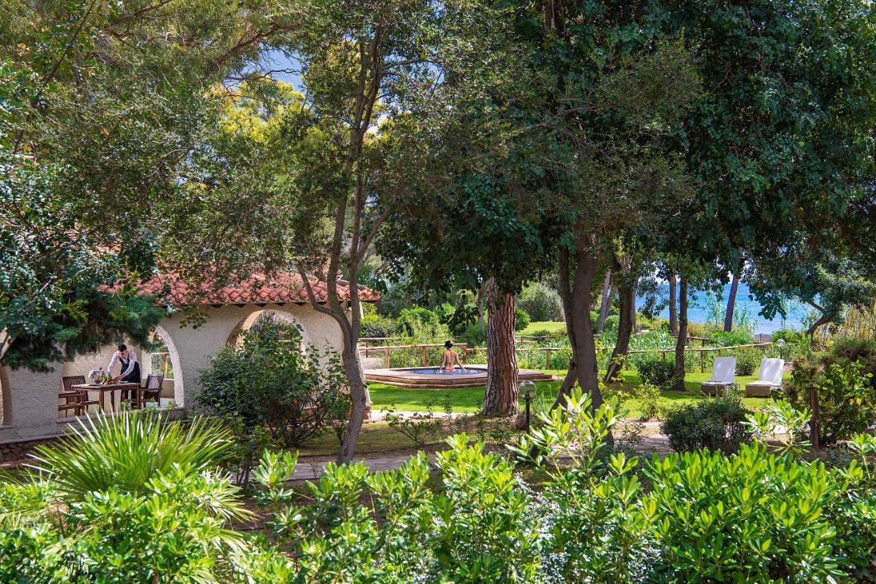 Hotel Is Morus Relais Santa Margherita di Pula Exterior foto